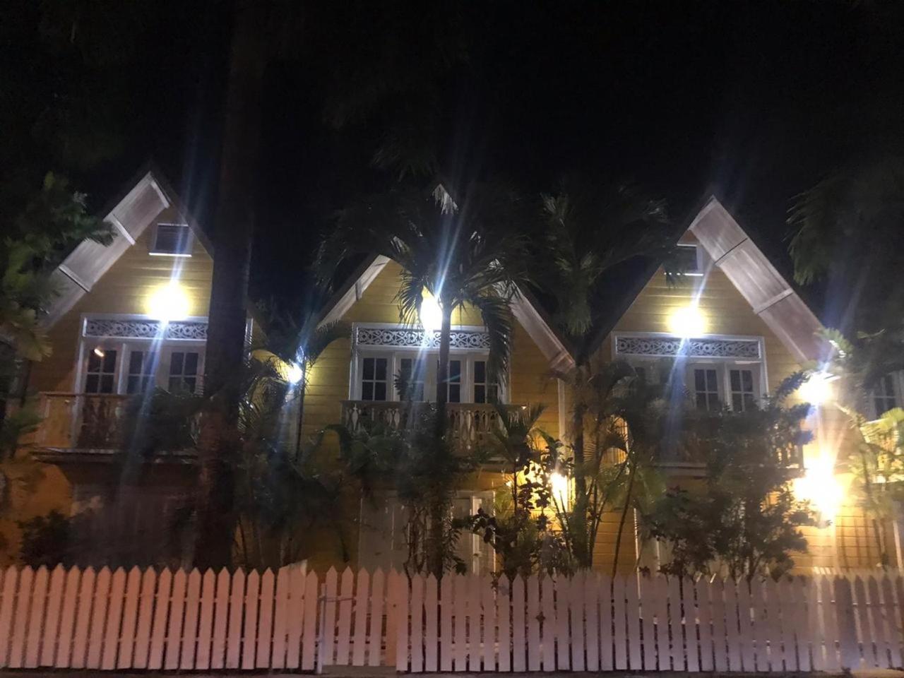 Yellow Houses Bocas Bocas del Toro Eksteriør billede
