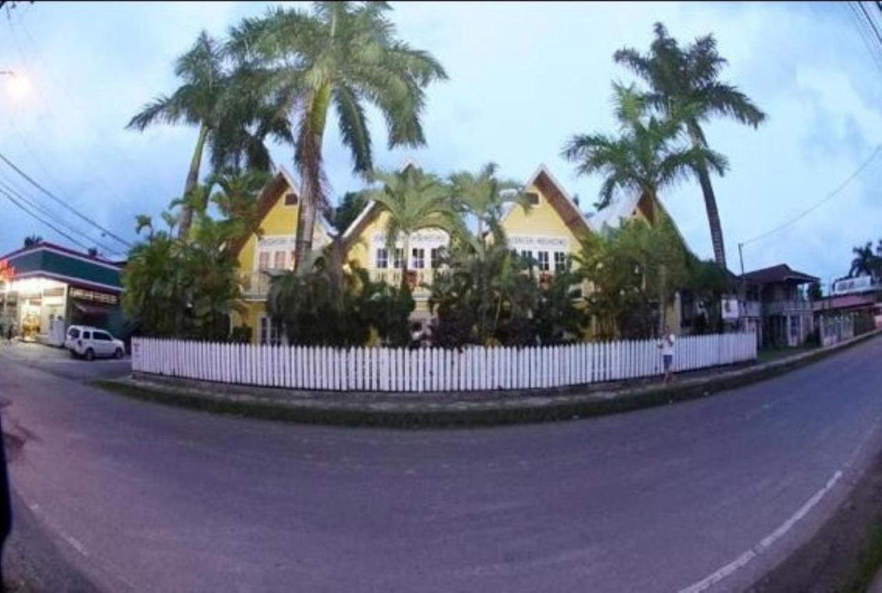 Yellow Houses Bocas Bocas del Toro Eksteriør billede